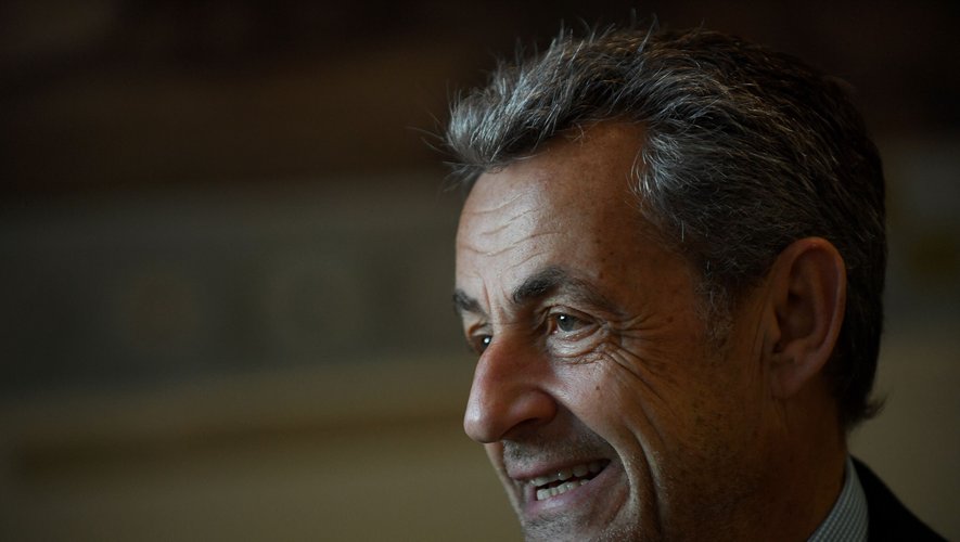 Nicolas Sarkozy a donné vie à un autre de ses autres succès en librairie, "Le Temps des tempêtes" (Éditions de l’Observatoire) en 2021.