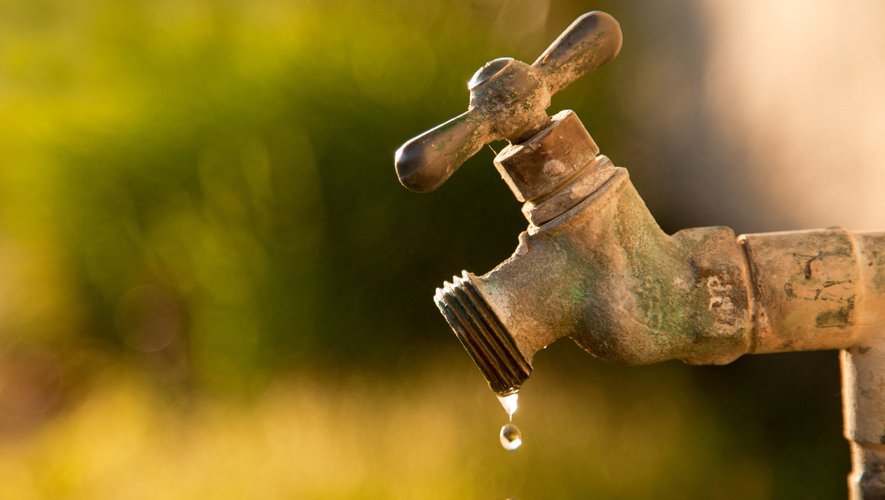 La préfecture de l'Aveyron appelle chacun à poursuive les efforts et à respecter les restrictions  d'eau potable qui sont maintenues dans  l’ensemble du département.