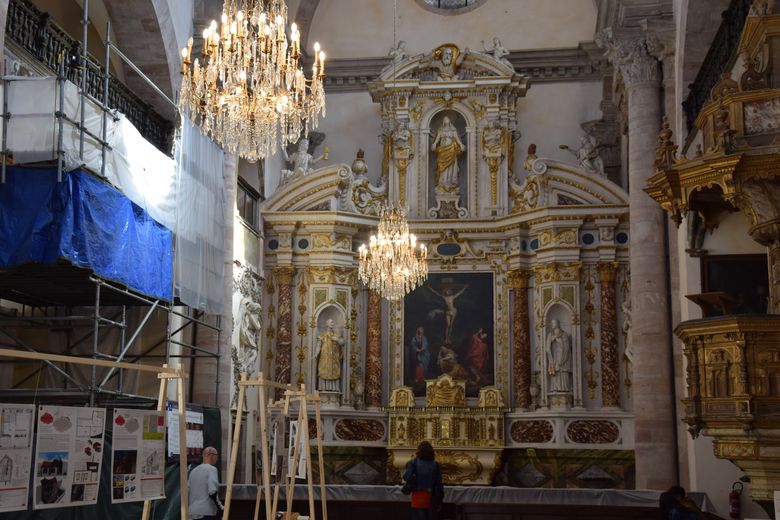 La chapelle royale se livre à vous.