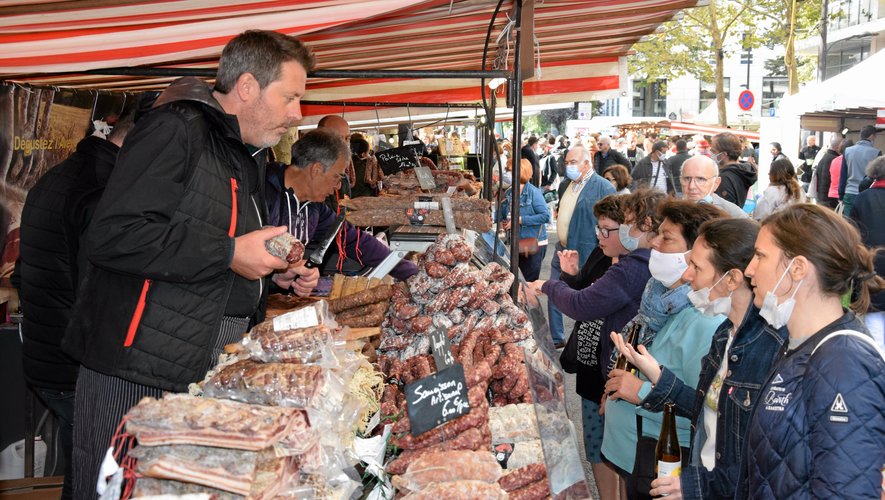 Près de 70 exposants animeront la 22e édition du marché des pays de l’Aveyron à Bercy, du 7 au 9 octobre.	Rui Dos Santos