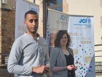 Les deux présidents, Emmanuel Turpin (Millau) et Esther Sanhes (Rodez), se réjouissent de monter à la capitale, pour montrer, sur leur stand, que la JCE est un atout de l’attractivité du territoire.