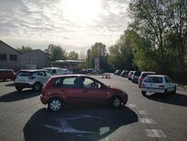 A la recherche de carburant et de stations ouvertes, les Ruthénois prennent leur mal en patience.