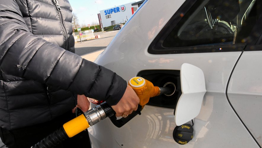 Carburants : le top des sites et des applications pour trouver du gasoil et de l'essence près de chez vous