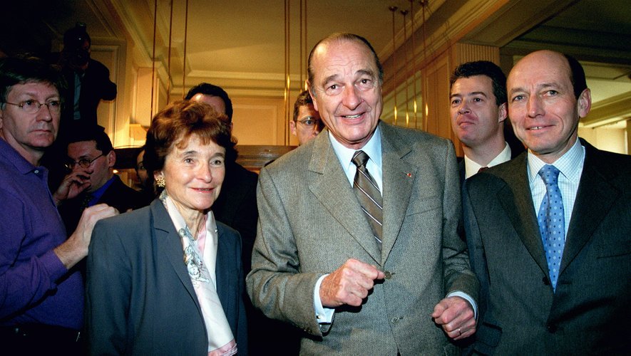 Nicole Catala aux côtés de Jacques Chirac lors de sa campagne de 2002.