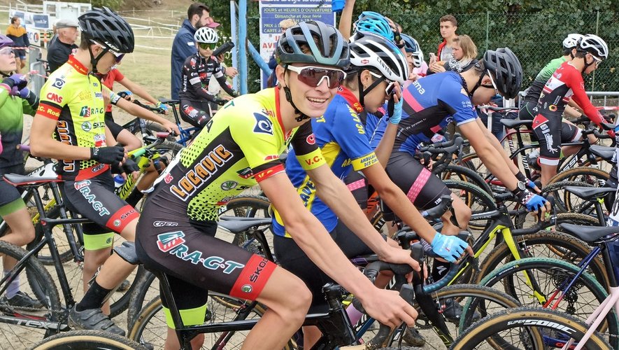 Johan Blanc au départ du premier cyclo-cross de la saison, à Tonneins (Lot-et-Garonne) qu’il n’a pas manqué de remporter.