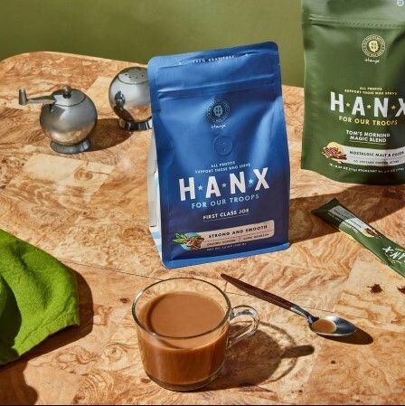 Hanx, la marque de café de Tom Hanks pour aider les vétérans américains.