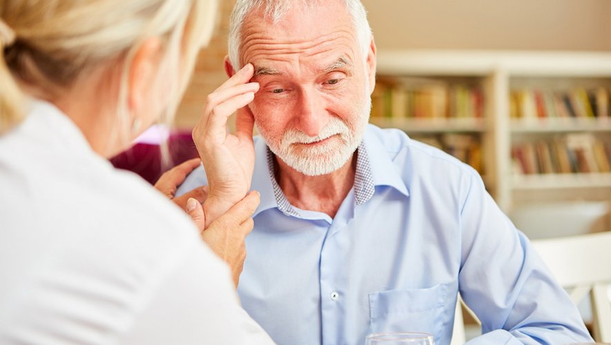 Alzheimer : un médicament prometteur… et beaucoup de zones d’ombre