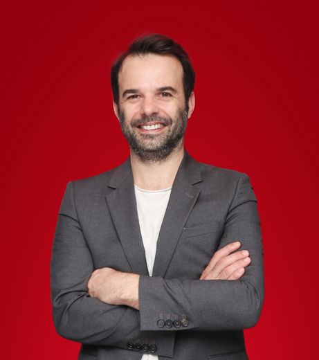 Arnaud Pigounides est le fondateur de REV Mobilities et participe activement à la mise en place d'une réglementation française autour du rétrofit.