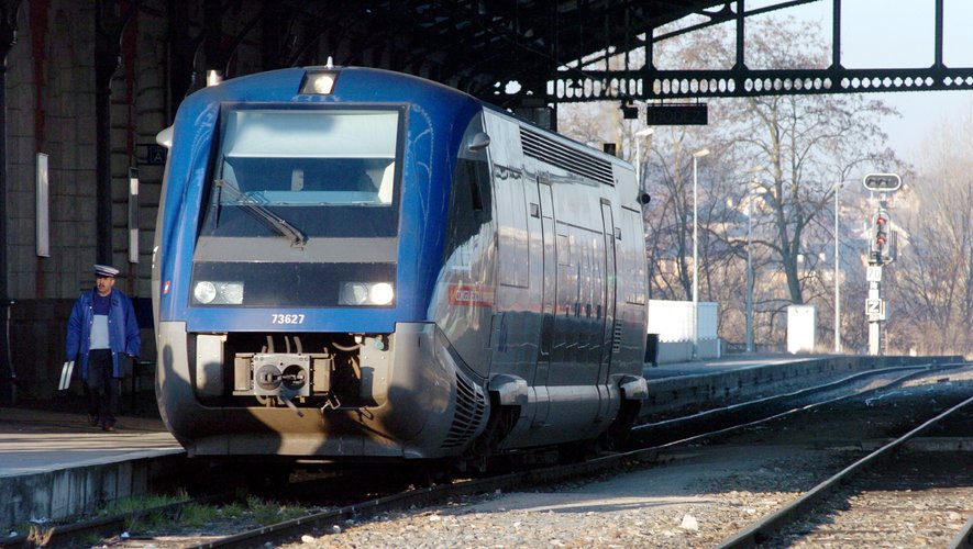 Les salariés de la SNCF menacent de faire grève les week-ends de Noël et du Nouvel An.