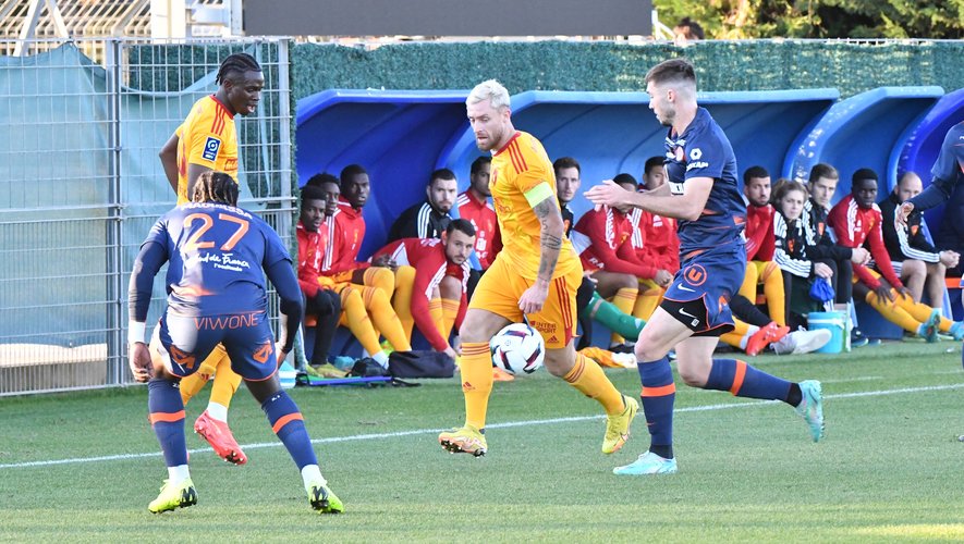 Didier Santini dirige son équipe pour la deuxième fois contre Montpellier.