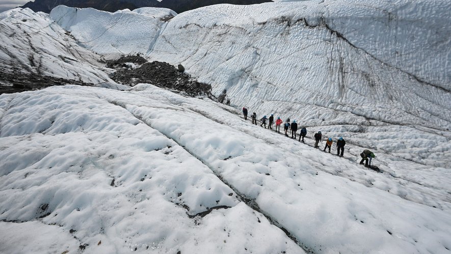 La moitié des glaciers sur Terre, notamment les plus petits d'entre eux, sont condamnés à disparaître d'ici la fin du siècle à cause du changement climatique.
