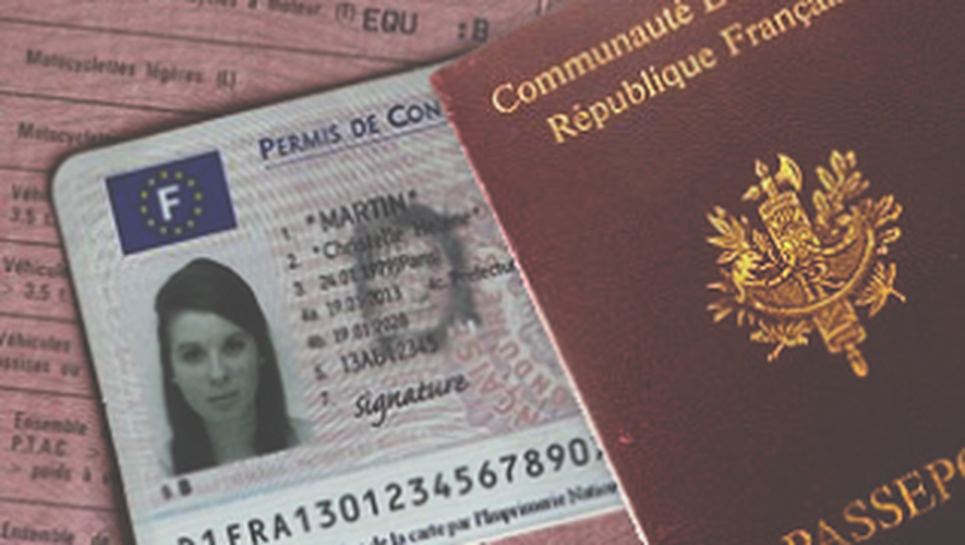 Les démarches pour obtenir ou renouveler permis de conduire, passeport ou carte d'identité sont gratuites. Seul le timbre fiscal est dû.
