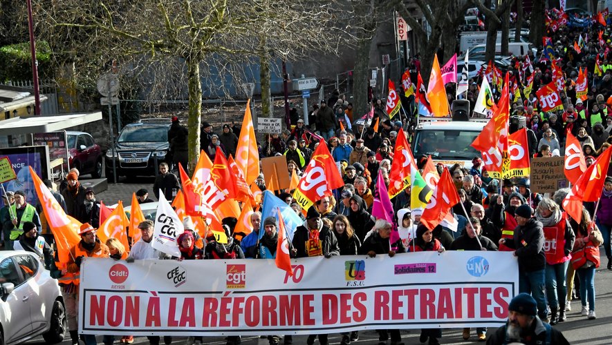La mobilisation est en baisse, généralement, en France ce mardi 7 février contre la réforme des retraites.