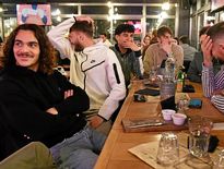 Les Ruthénois se sont retrouvé en petit comité au Central à Rodez, jeudi soir.