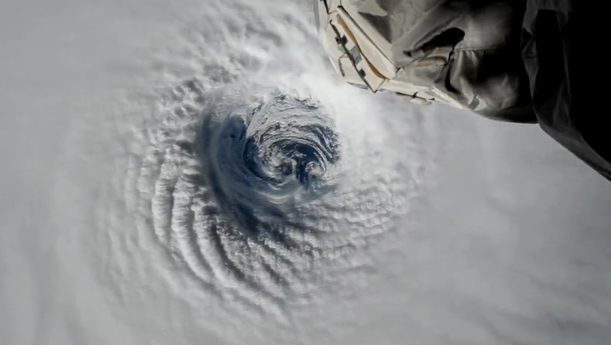 L'impressionnant cyclone Freddy, vu depuis l'espace, se dirige toujours vers Madagascar.