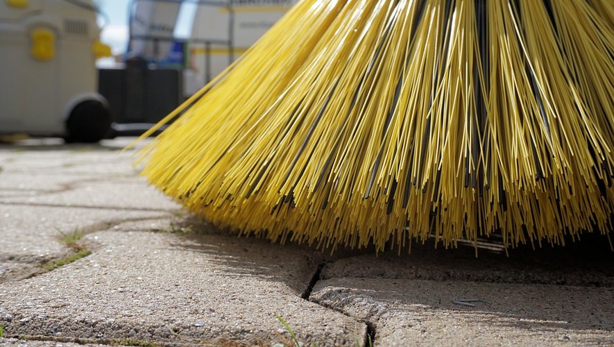 Une opération de nettoyage de certaines rues du XXe arrondissement est organisée. 