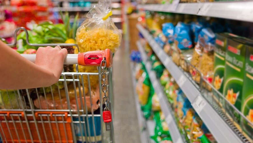 En parallèle du "trimestre anti-inflation", un "chèque alimentaire pour les plus modestes" devrait voir le jour d'ici fin 2023. 