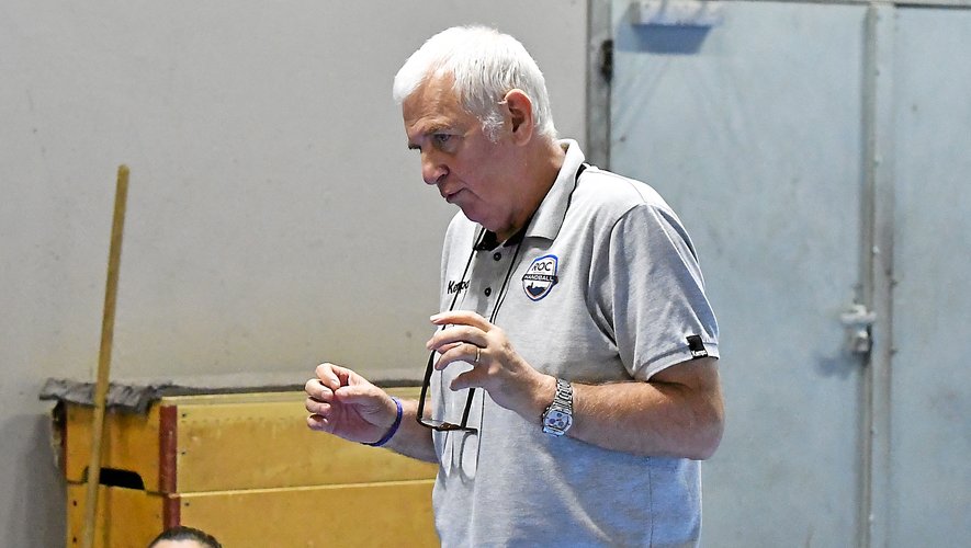 Le coach des Rocettes, Milenko Kojic.