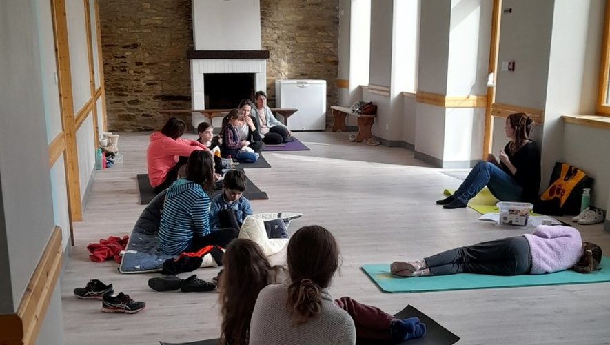 La séance yoga à Salan a été particulièrement bien suivie.