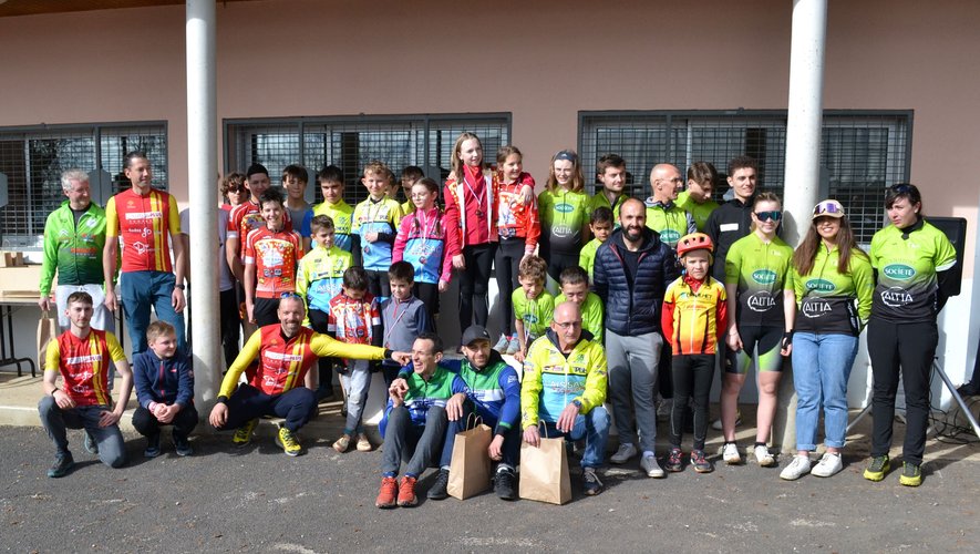 Les participants de la Gageoise pourla première course du Challenge VTT Ufolep Aveyron.