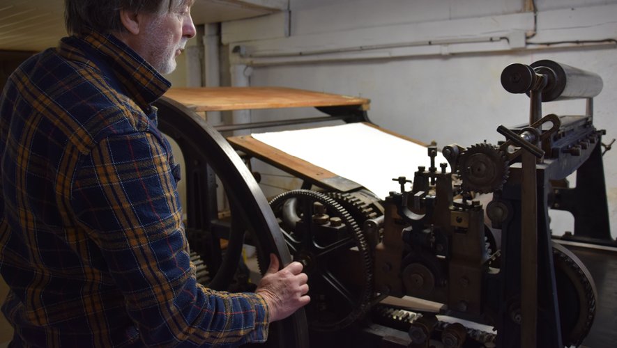 L’institut des métiers de l’estampe originale, rue de Bonald, s’est doté de nouvelles presses notamment, ici, une presse typographique vieille de près de 150 ans.