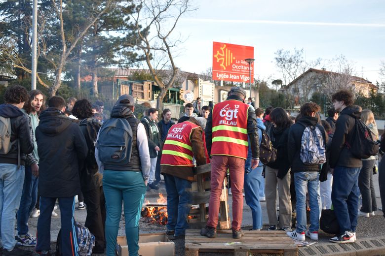 Pour certains lycéens, l'engagement contre la réforme des retraites est une priorité.