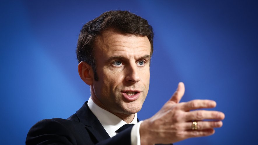 Emmanuel Macron s'exprime ce jeudi 30 mars depuis les Hautes-Alpes.