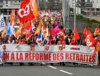 7 500 personnes étaient dansla rue hier, selon les syndicats.