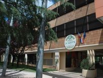https://www.leprogresstaffricain.fr/actualite-6845-saint-affrique-actes-de-vandalisme-a-la-cazotte-le-lycee-agricole-est-ferme