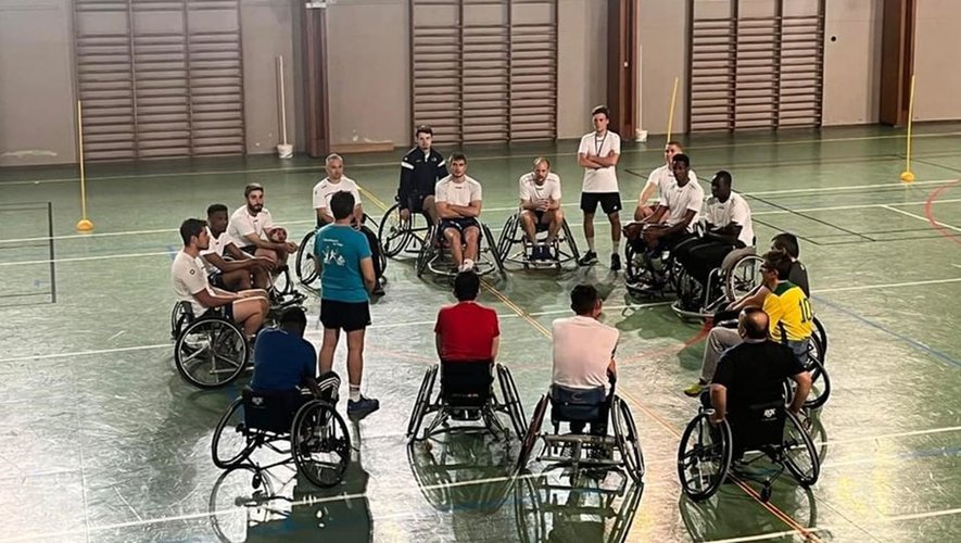 L’an dernier, les seniors du Roc avaient été initiés à la pratique du handball en fauteuil.