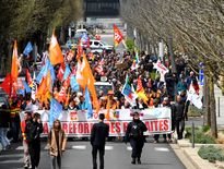 Plus d'un millier de manifestants ont défilé à Rodez.