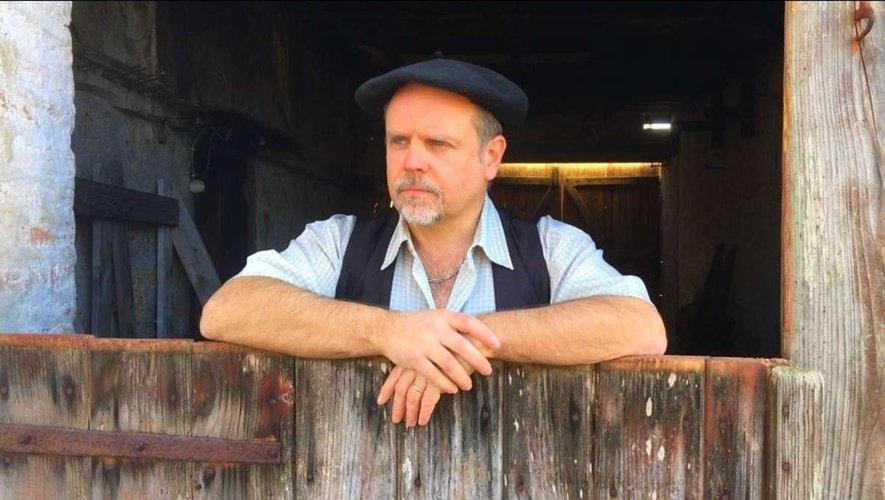 David Olaïzola est un chanteur basque, mais le concertest en français.