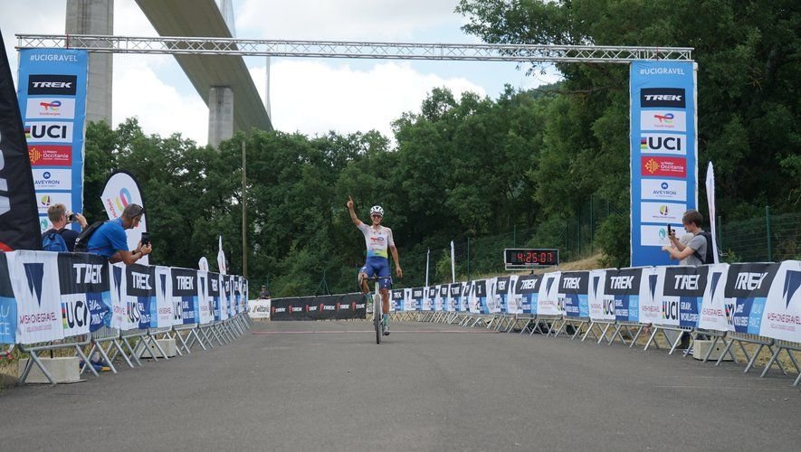 L'an dernier Niki Terpstra s'était imposé sous le Viaduc.