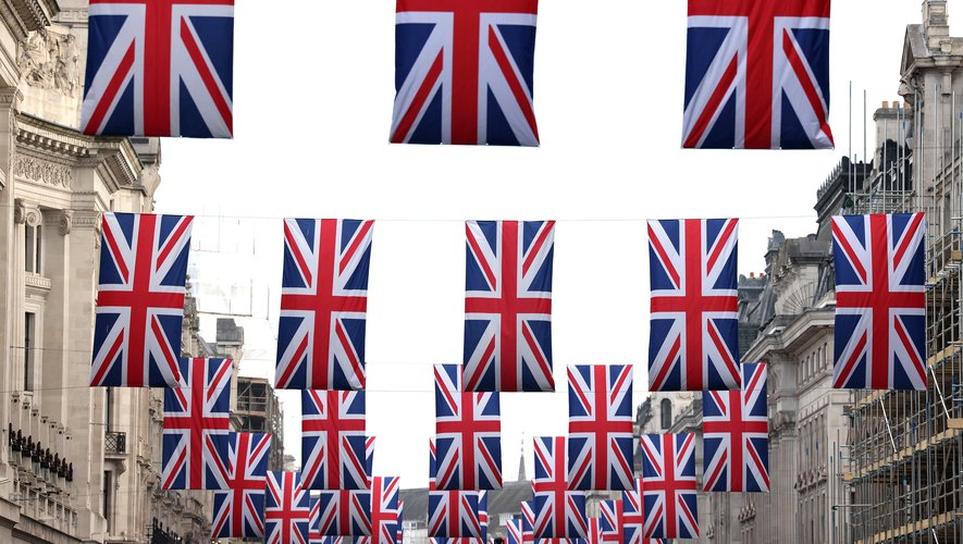 Londres se préparer à célébrer un nouveau monarque depuis 70 ans.