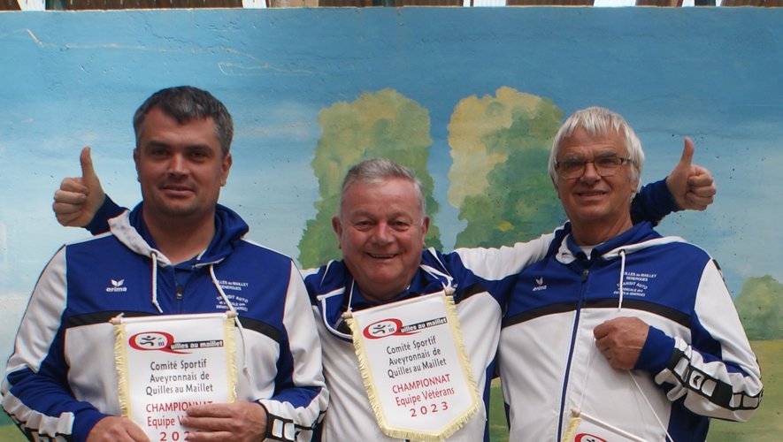 Jean-Noël, Norbert et Bernard finissent à la troisième place du championnat départemental.