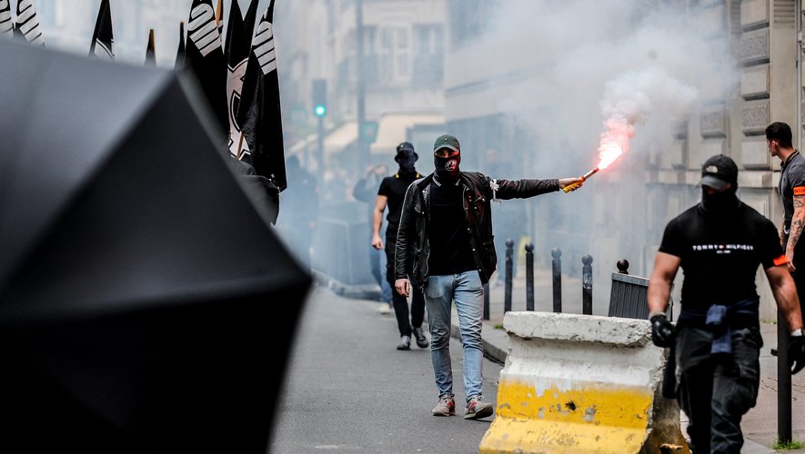 Plusieurs centaines de militants d'ultradroite s'étaient retrouvés à Paris ce samedi.