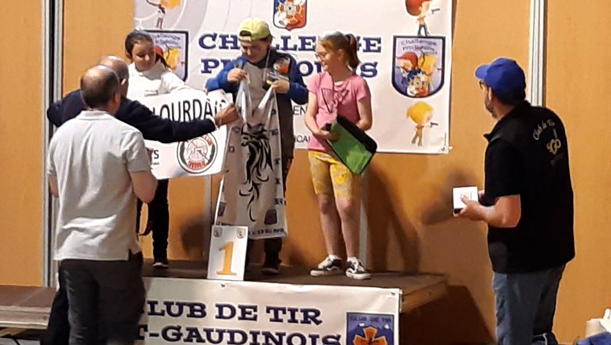 Sylvia Faline monte sur le podium avec une troisième place chez les Poussins filles.