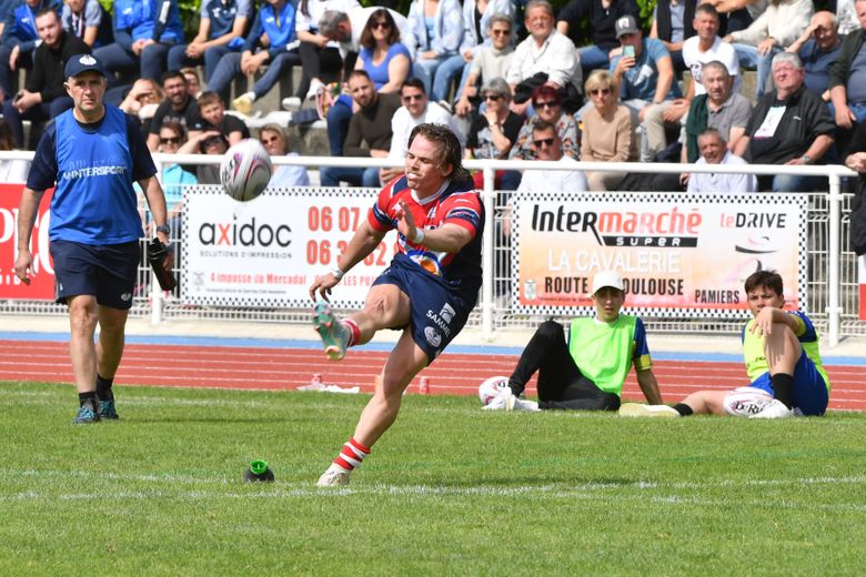 Corey Willis, au pied.