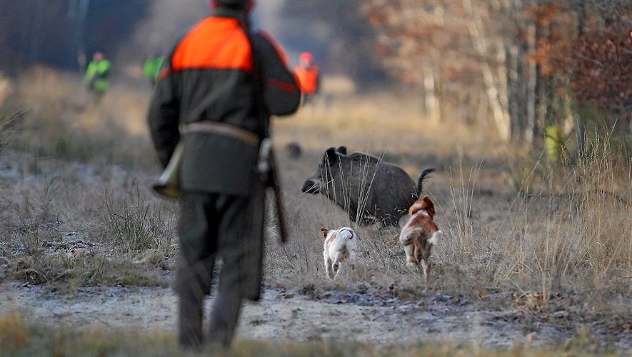 La Fédération départementale des chasseurs de l’Aveyron a décidé d’offrir à toutes les sociétés de chasse une mallette à pharmacie.