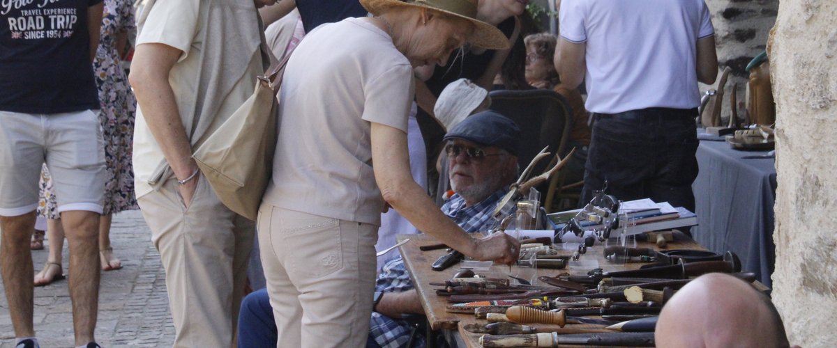 Najac. Le Salon de la coutellerie toujours aiguisé