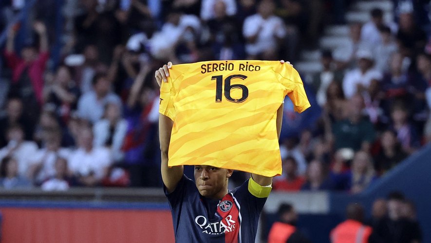 Le multiplex de la 38e journée a aussi été marqué par le vibrant hommage rendu à Sergio Rico, deuxième gardien du PSG.