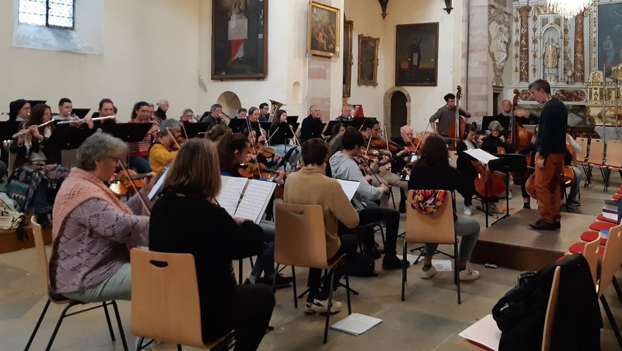 Les musiciens de l’orchestre symphonique du Conservatoire de l’Aveyron.