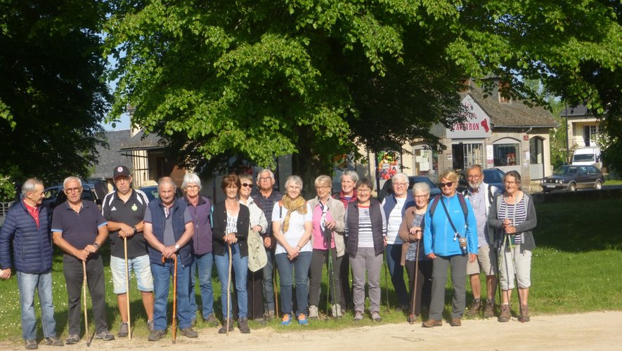 Les marcheurs prêts pour une agréable balade.