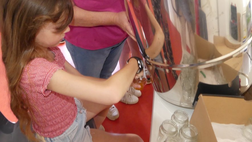 Les premiers petits pots de miel pour les enfants