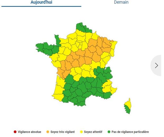 19 départements de France sont en vigilance orange pour les orages, ce lundi 19 juin 2023.