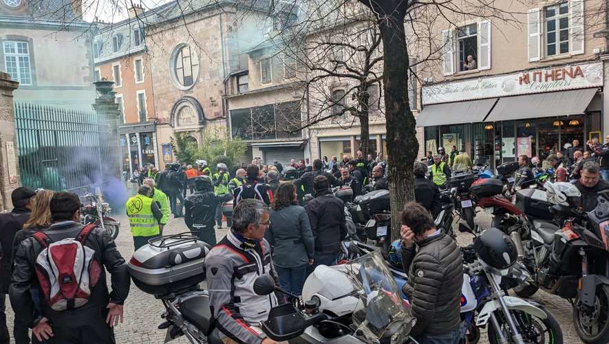 Au mois de mars, les motards avaient déjà manifesté leur colère devant la préfecture..
