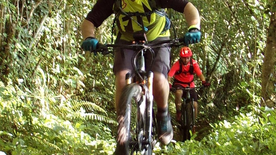 Morlhon-le-Haut. La rando VTT des gorge de l’Aveyron plébiscitée ...