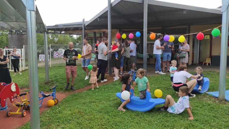 La crêche Dorlotine en fête