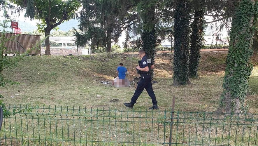 Les deux personnes ont été interpellées par la police de Millau.