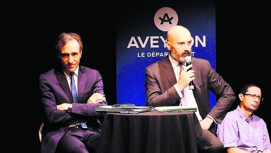 Le président du département Arnaud Viala et le préfet Charles Giusti à la conférence de presse vendredi.